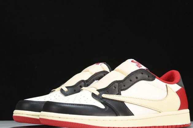 OG LOW TRAVIS  SCOTT DM7866--140  SP 1 JORDAN RETRO 0305